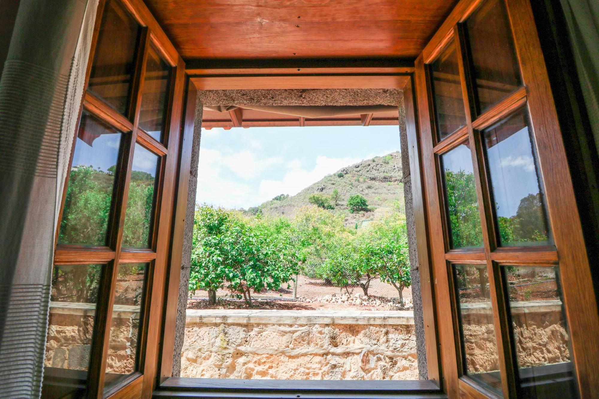Countryside Views House Terorアパートメント エクステリア 写真